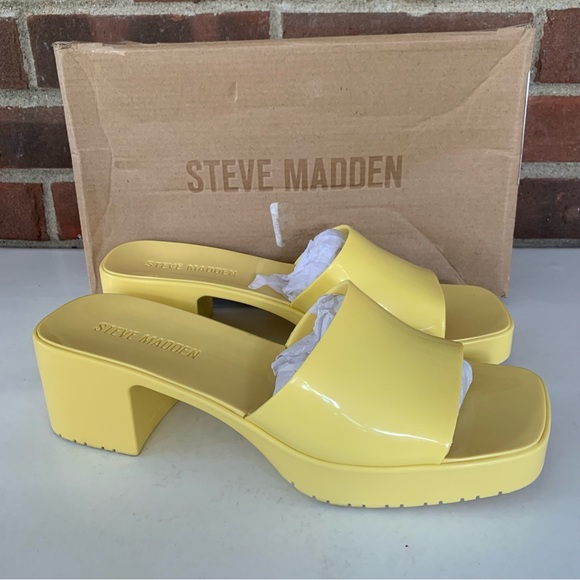 Steve Madden Shoes - Steve Madden Women's Harlin Jelly Block-Heel Slide Sandals yellow US 9 M